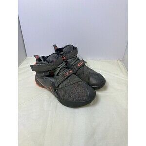 NIKE LeBron James Kids Size 4.5y (youth) Gray & Orange USED